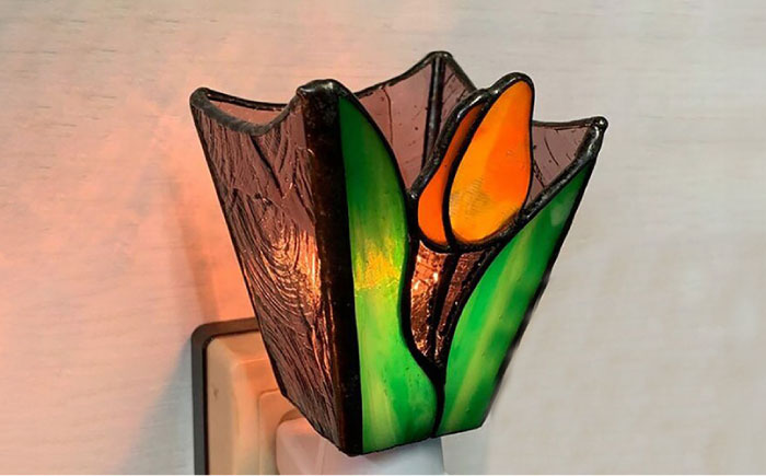 おやすみ ランプ （チューリップ） 横70×縦80mm ステンドグラス オレンジ / 照明 ライト ランプ ステンドグラス / 大村市 / ステンドグラス工房ウォークオン [ACZT005]