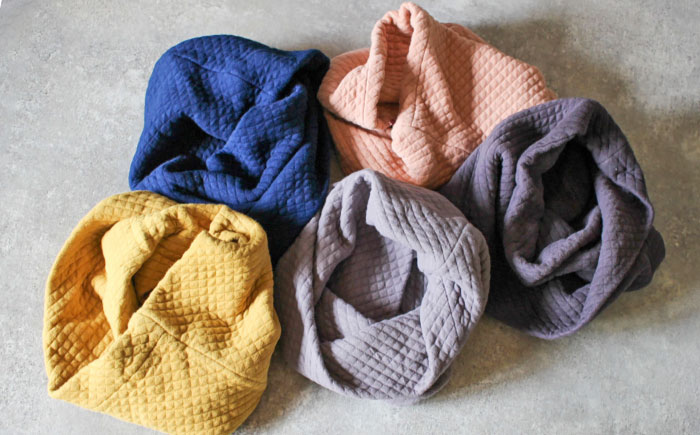 オーガニックコットン キルティング スヌード 【群青色】 / ネックフォーマー マフラー スヌード 首元 女性 男性 ユニセックス コットン 暖かい ギフト 贈り物 プレゼント / 大村市 / ISTIST [ACZW049-2]