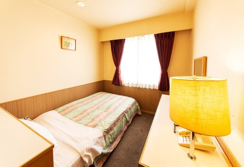 松浦シティホテル　一泊朝食付宿泊チケット【C1-043】