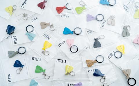 アイアン・プレート＆アジフライキーホルダー【ITTEN】A( アイアン・プレート セミオーダー 鉄小物 キーホルダー アジフライの聖地 皿 食器 )【B1-177-01CV】