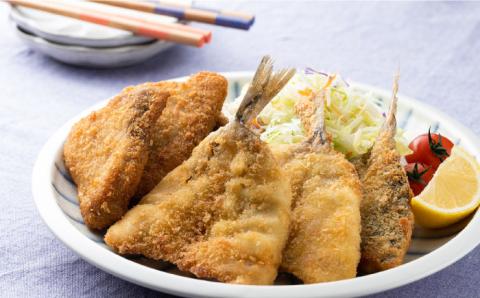 【全12回定期便】揚げるだけ 対馬 の お 魚 フライ セット《 対馬市 》【 対馬逸品屋 】冷凍 時短 お惣菜 アジフライ ブリカツ 揚げ物 フィッシュフライ 詰め合わせ [WAF032]