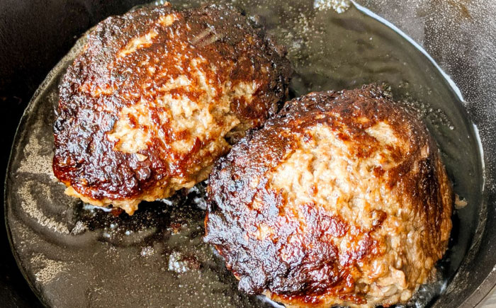 【全3回定期便】こやま牧場の壱岐牛ハンバーグ（化粧箱５個入）≪壱岐市≫【こやま牧場】 冷凍配送 贅沢 肉 雌牛 ギフト [JGG009]