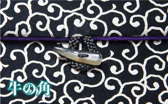 ポーチ 印伝調おしゃれポーチ（袱紗サイズ） 牛の角 唐草模様 《壱岐市》【工房如月】[JCN004] 12000 12000円 小物入れ