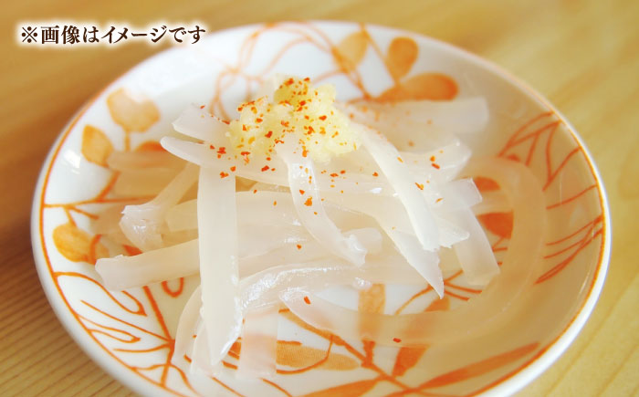 【全6回定期便】旬のイカ刺身1kg前後《壱岐市》【馬渡水産】イカ いか 烏賊 剣先 アオリ あおり スルメ するめ 刺身 刺し身 お刺身 海鮮 魚貝 冷凍配送 産地直送 [JAQ032]