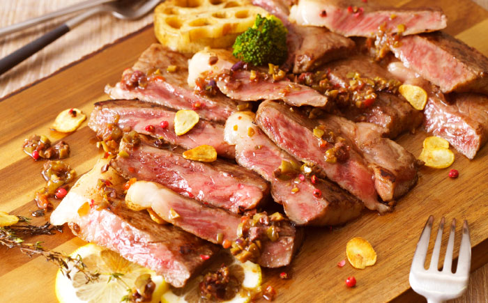 【A4～A5ランク】長崎和牛 超厚切り サーロインステーキ 320g《壱岐市》【シュシュ】 牛肉 和牛 国産 長崎和牛 ステーキ  冷凍配送 霜降り [JGE003]