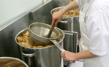 【高島屋選定品】【岩崎本舗】長崎角煮まんじゅう8個入(箱)＜高島屋＞ [CFQ033]