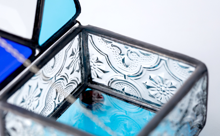 【数量限定】 ステンドグラス 宝石箱＜ステンドグラス無限工房＞ [CGQ001]