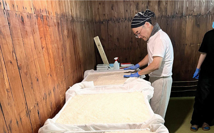 【リピーターの多い人気の逸品】日本酒 普賢の夢 特別純米・はねぎ搾り萬勝 純米吟醸 各720ml / 日本酒 にほんしゅ 酒 お酒 おさけ お試し 晩酌 日本酒 飲み比べ / 南島原市 / 酒蔵吉田屋 [SAI002]