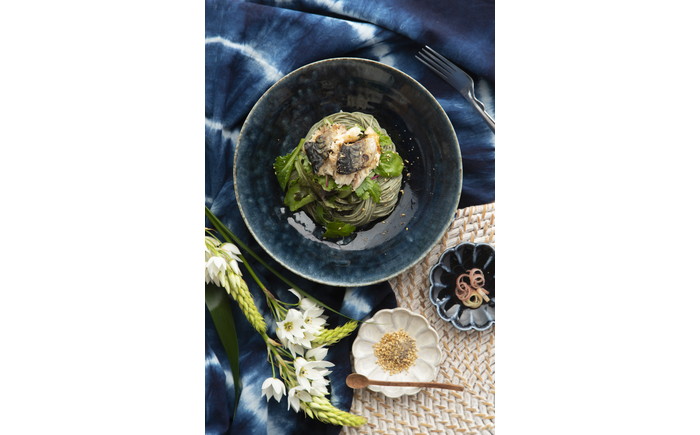 そうめんの吉田がつくる 藍の そうめん  （75g×3束）×4袋入 / 南島原市 / 吉田食品手延工場 [SCL011]