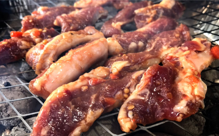 雲仙もみじ豚 味付き 中おち カルビ スタミナ焼き 1200g / 豚 豚肉 カルビ 味付け肉 フライパン 焼くだけ おかず 焼肉 / 南島原市 / はなぶさ [SCN022]