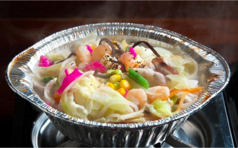 【南島原世界遺産の街】 長崎ちゃんぽん 4食セット / 簡単 スープ付き 海鮮 長崎 スープ 冷凍 具材 /  南島原市 / はなぶさ [SCN050]