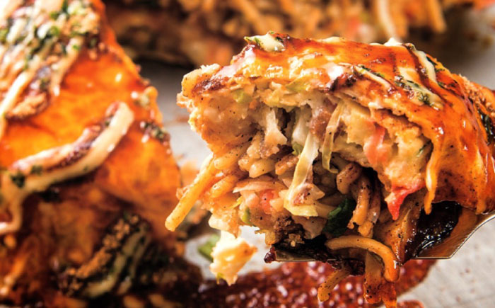 島原半島の食材で重ね焼きが特徴的な　広島風お好み焼き　1枚 / 南島原市 / 株式会社はなぶさ [SCN172]