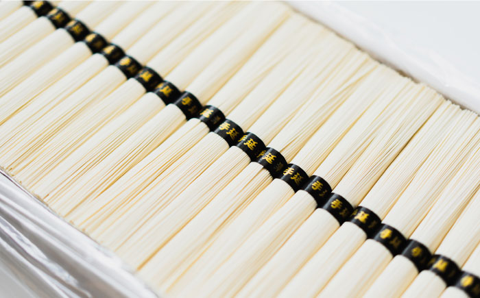 島原手延そうめん 桐箱入 50g×52束 計2.6kg / 南島原市 / 吉岡製麺工場 [SDG005]