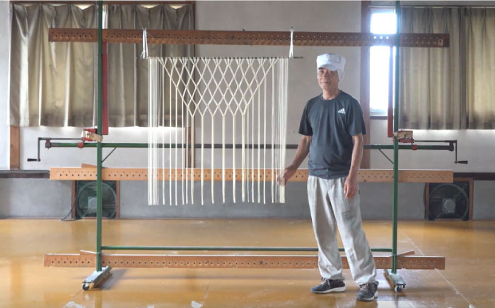 島原 手延 紅白素麺 250g  / そうめん 南島原市 / 島原手延素麺組合連絡協議会 [SAN005]