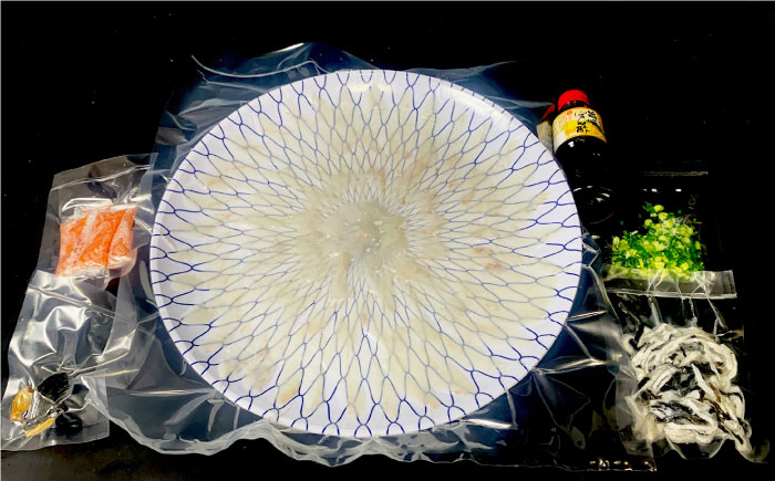 【2026年1月～発送】長崎県産 とらふぐ刺身4人前 / ふぐ フグ 河豚 トラフグ ふぐ刺し / 南島原市 / 大和庵 [SCJ001]