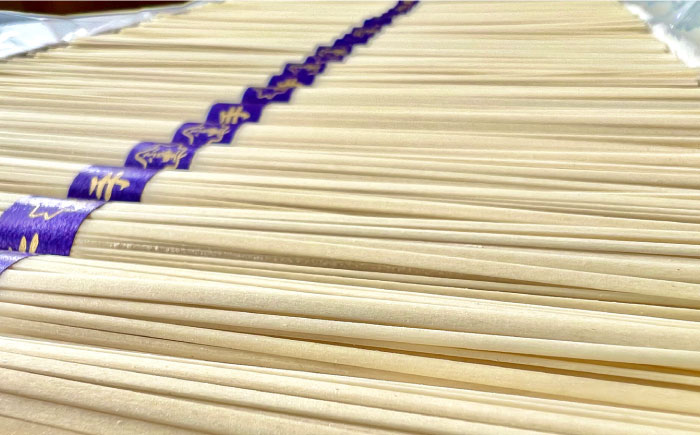 【桐箱入り】島原手延 平うどん 50g×26束×4箱 計5.2kg / うどん 麺 乾麺 ギフト 贈答 / 南島原市 / 吉岡製麺工場 [SDG031]