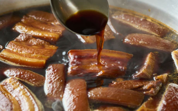 【完全無添加】 角煮家こじまのこだわり角煮 5個 / 保存料 化学調味料 不使用 豚角煮 肉 豚 豚肉 / 南島原市 / 贅沢宝庫 [SDZ052]