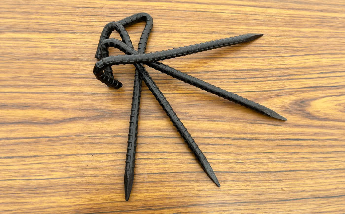 鍛造ペグ 20cm 4本セット / キャンプ キャンプ用品 ペグ キャンプ場 アウトドア用品 / 南島原市 / 重光刃物鍛造工場 [SEJ014]