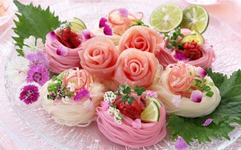 手延べ梅そうめん 200g あごだし スープ 付 / 麺 乾麺 梅 / 南島原市 / のうち製麺 [SAF013]