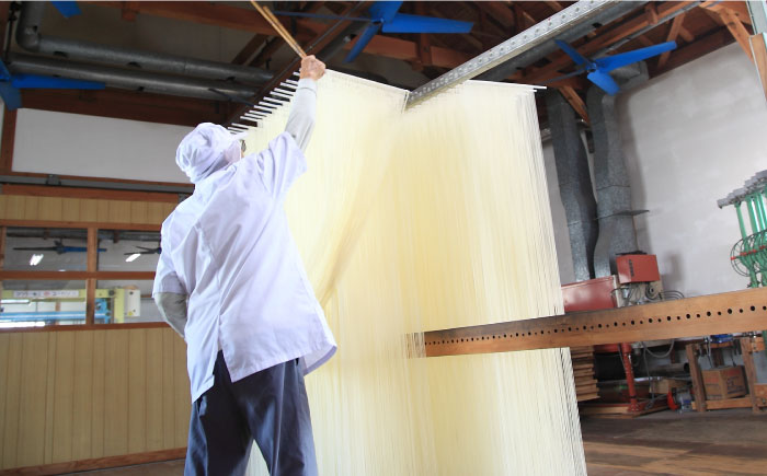 【宮内庁献上】手延べそうめん 2種 詰め合せ 川上の糸 計5箱 / 九州産小麦粉100％ 乾麺 めん 麺 ギフト 贈り物 / 南島原市 / 川上製麺 [SCM010]