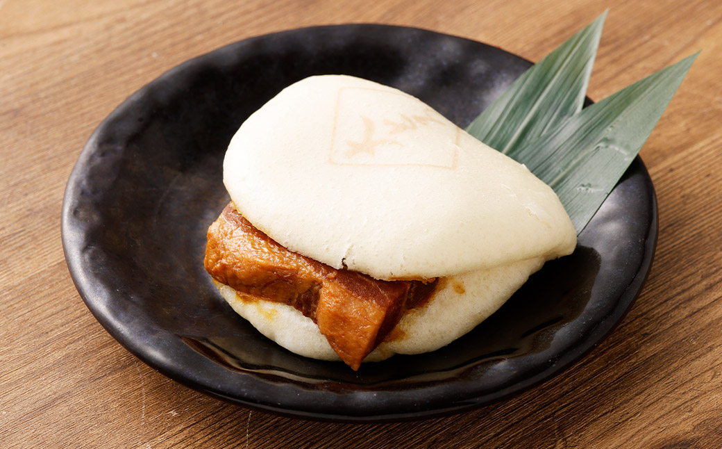 大とろ角煮まんじゅう 10個 【化粧箱】