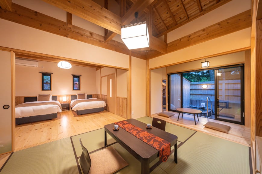 宿泊券 温泉 源泉かけ流し露天風呂付:スーペリア離れ和洋室 四季の里山 会席プラン 1泊2食付き ペア宿泊券 [そのぎ茶温泉 長崎県 東彼杵町 hs42bag280001] 旅行 観光 旅館