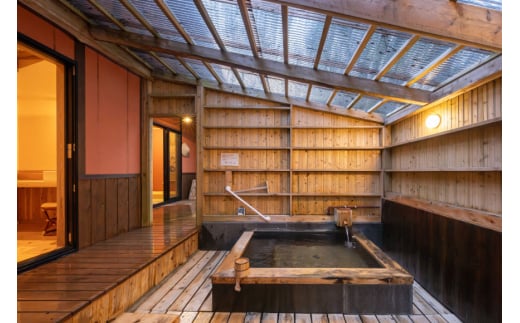 宿泊券 温泉 源泉かけ流し露天風呂付:スタンダード離れ和洋室 四季の里山 会席プラン 1泊2食付き ペア宿泊券 [そのぎ茶温泉 長崎県 東彼杵町 hs42bag280000] 旅行 観光 旅館 レターパック