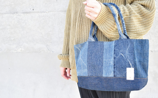 〈生まれ変わった デニム 〉 トートバッグ マグネットホック付き【PLAYFULATTE】 [OBO005]