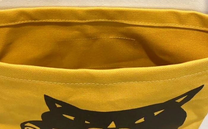 「猫とカメラ」ショルダーバッグ　マスタード【TETSUO CORPORATION】 [OCS019]