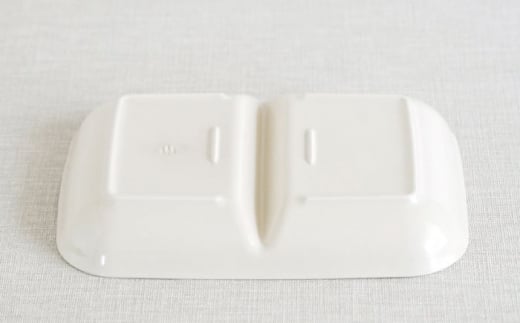 【波佐見焼】フレッシュアート 角 仕切 プレート 2柄セット〈リンゴ ・レモン〉 [OAQ050]