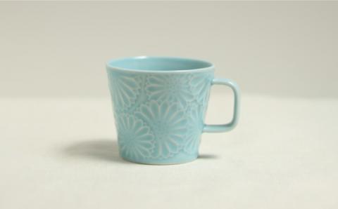 【波佐見焼】マリーゴールド マグカップ ペア（青白・ライトピンク）【翔芳窯】 [FE17]