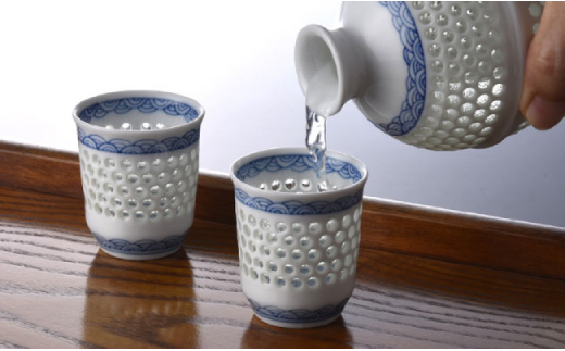 【波佐見焼】【特別な日に♪】水晶青海波 酒器 とっくり おちょこ セット【丹心窯】 [AB02]