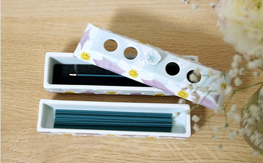 【波佐見焼】一珍花 お香入れ【団陶器】 [PB24]