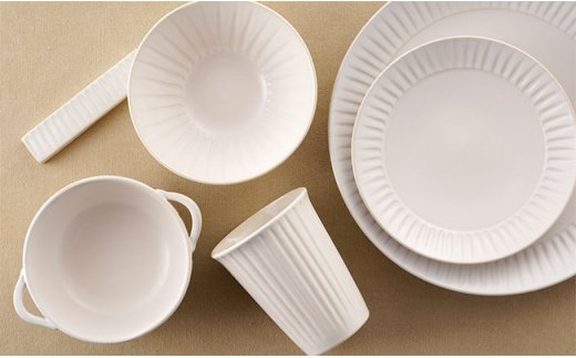 【波佐見焼】白鎬（しろしのぎ） パーティーセット 取り皿 プレート スープカップ【利左エ門】 [QB22]