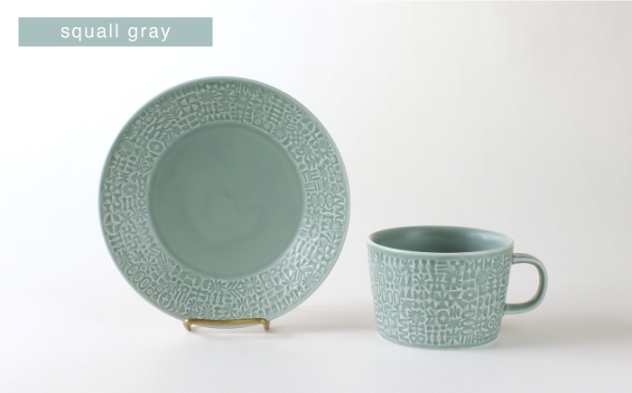 【波佐見焼】PATTERNED PLATE・MUG ペア 4点セット squall gray＋yellow【BIRDS’ WORDS】 [CF004]