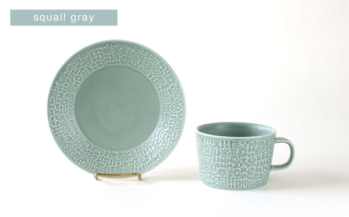 【波佐見焼】PATTERNED PLATE・MUG ペア 4点セット squall gray + ecru【BIRDS’ WORDS】 [CF041]