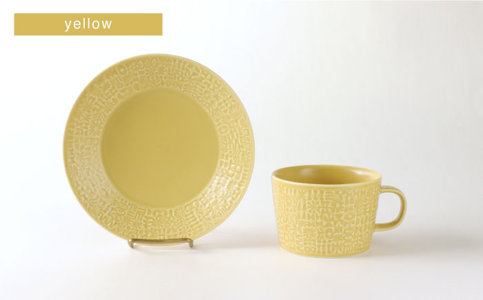 【波佐見焼】PATTERNED PLATE・MUG ペア 4点セット yellow + ecru【BIRDS’ WORDS】 [CF042]