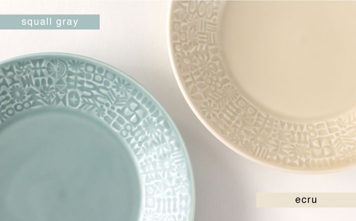 【波佐見焼】PATTERNED PLATE ペア 2色セット squall gray＋ecru【BIRDS' WORDS】 [CF060]