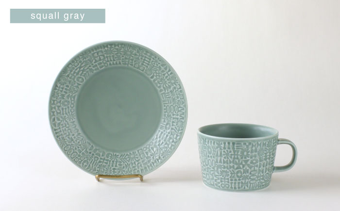 【波佐見焼】PATTERNED PLATE・MUG ペア 4点セット squall gray + antique rose　【BIRDS’ WORDS】 [CF085]