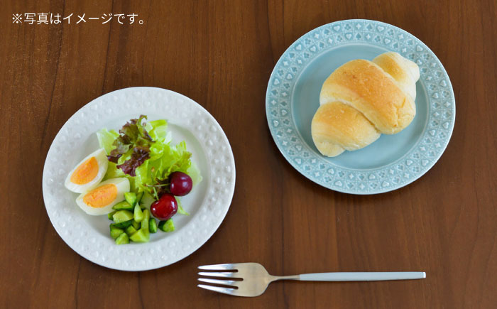 【波佐見焼】リムプレート トランプ レリーフ ホワイト・アクアグリーン ペアセット【ルセラ・ポーセリン】 [CG10]