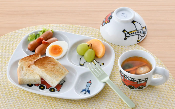【波佐見焼】子ども食器 「乗り物」 3点セット プレート マグカップ 茶碗【大新窯】 [DC110]