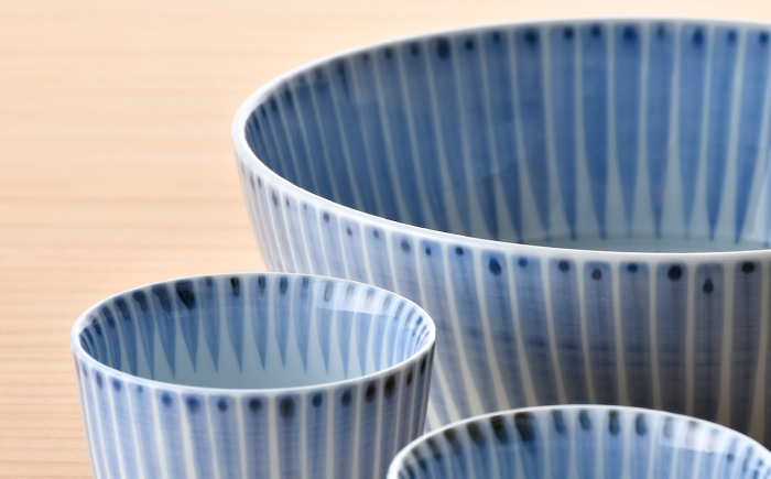 【波佐見焼】十草 丸 大鉢 1点 そばちょこ 2点（青色）【大新窯】 [DC88]