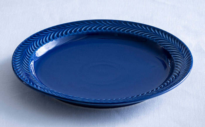 【波佐見焼】ローズマリー リム プレートL ネイビー【翔芳窯】 [FE211]