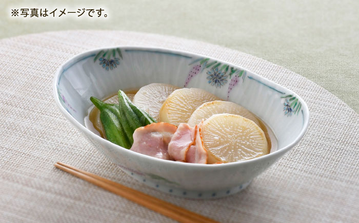 【波佐見焼】野鶏頭 矢車草 楕円鉢【藍水】 [GB52]