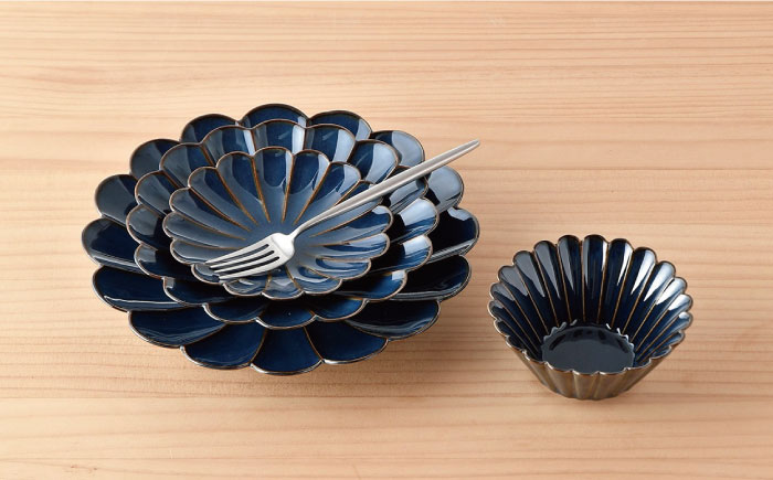 【波佐見焼】洸琳彩釉 菊紋 皿 菊型 小鉢 セット 【洸琳窯】 [GE42]