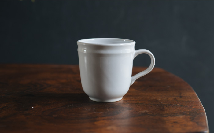 【波佐見焼】淵彫 マグカップ 白つや釉 2個セット【イロドリ】 [KE24]