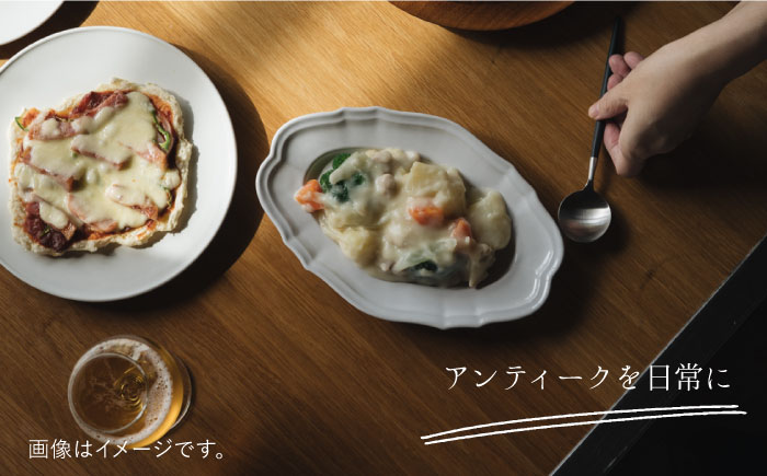 【波佐見焼】オーバルレリーフ皿 プレート 白つや釉 2枚セット【イロドリ】 [KE28]