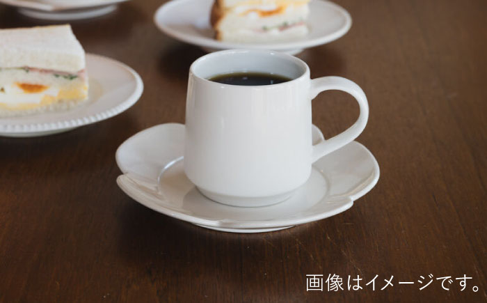 【波佐見焼】つぼみマグカップ＆花ソーサー ミルク色 2セット 食器 皿【イロドリ】 [KE61]