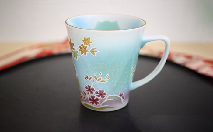 【波佐見焼】赤富士 あけぼのプレミアム マグカップ スカイブルー【葉山窯】 [KF02]