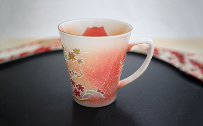 【波佐見焼】赤富士 あけぼのプレミアム マグカップ オレンジ【葉山窯】 [KF03]